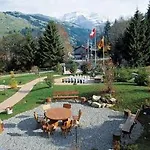 Waldrand Hotel Lenk