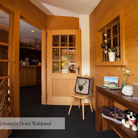 Hotel Waldrand 3*